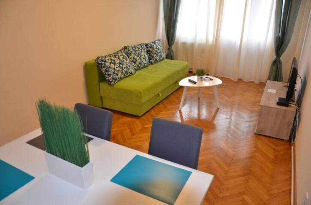 Apartments Sat Beograd Eksteriør billede