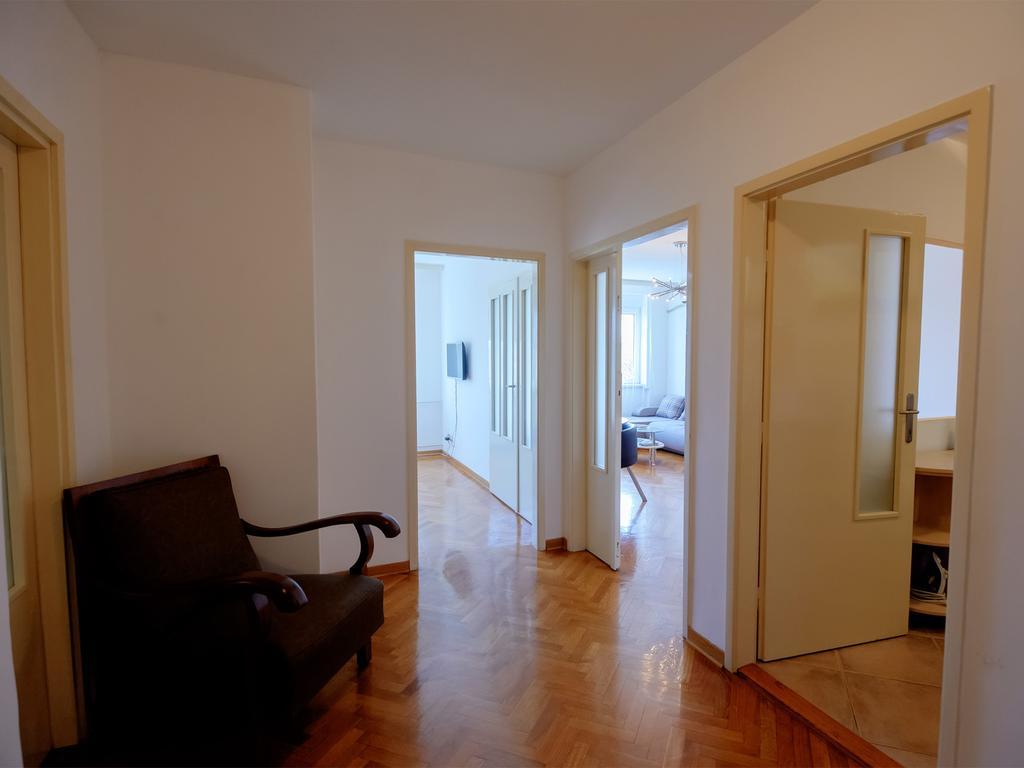 Apartments Sat Beograd Eksteriør billede